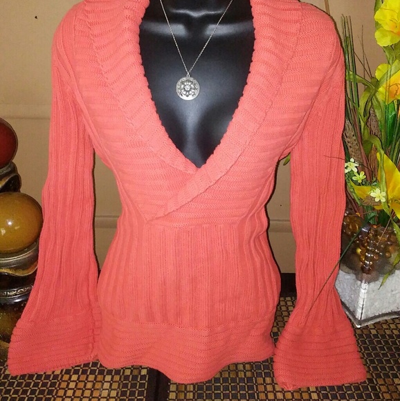 Chunky Knit Wrap Sweater. - Picture 2 of 4